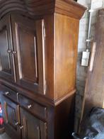 Klassiek massief eiken woonkast/ buffetkast, Ophalen, Gebruikt, Met deur(en), 150 tot 200 cm