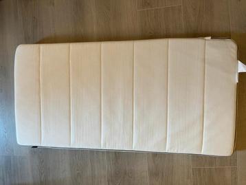 Matras voor ledikant beschikbaar voor biedingen