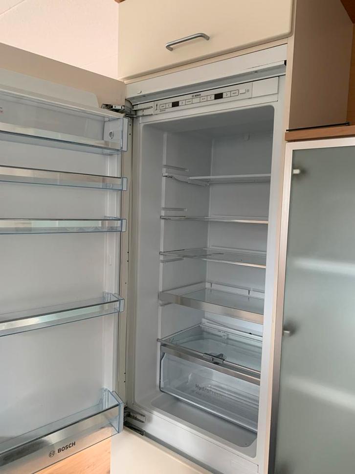 Bosch Koel/vries combinatie inbouw - KIS87AF30, Witgoed en Apparatuur, Koelkasten en IJskasten, Gebruikt, Met vriesvak, 200 liter of meer