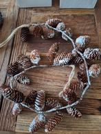 Dennenappels Guirlande - 1 Meter, Ophalen of Verzenden, Zo goed als nieuw