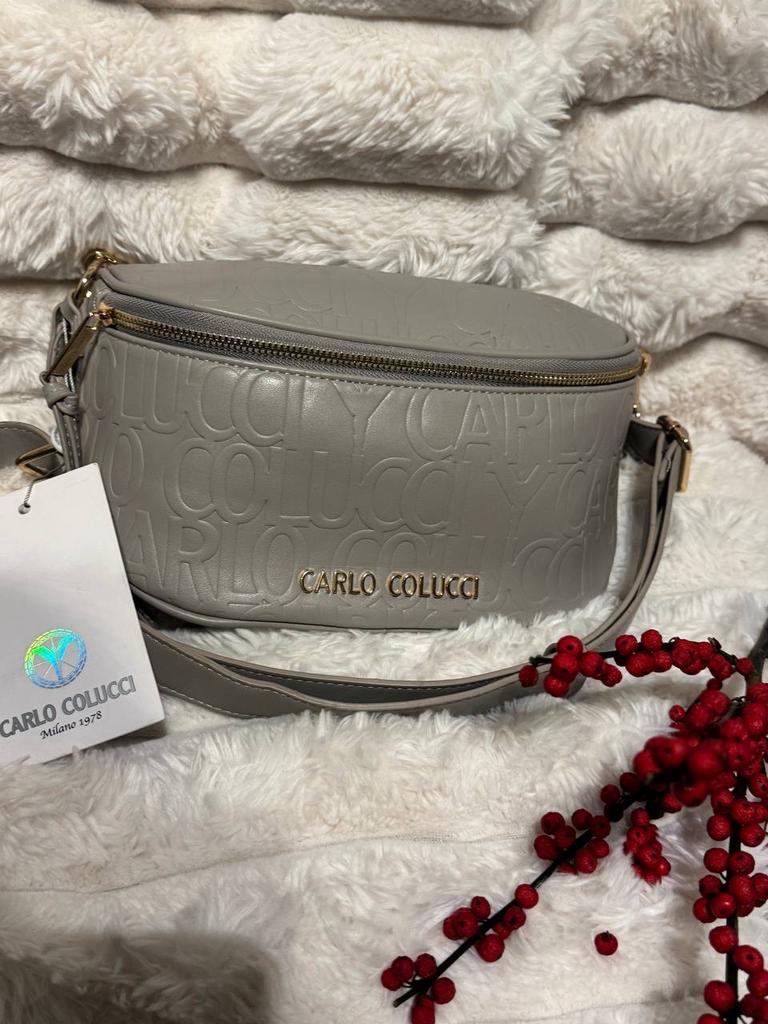 Nieuwe Carlo Colucci Buideltas draagtas Creme logo, Ophalen of Verzenden, Nieuw, Beige