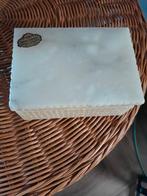 Alabaster Opbergdoosje - Handgemaakt in Italië, Antiek en Kunst, Ophalen of Verzenden