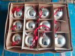Zilverkleurige kerstballen, Diversen, Kerst, Ophalen of Verzenden, Gebruikt