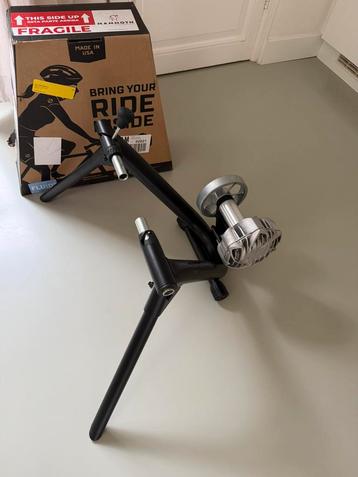 Fietstrainer  Saris Fluid 2 - NOG NIEUW beschikbaar voor biedingen