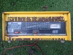12 volt acculader ,en 24 volt acculader 15 euro p/stuk, Ophalen, Zo goed als nieuw