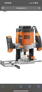 Black &decker in doos en toebehoren, Doe-het-zelf en Verbouw, Gereedschap | Freesmachines, Ophalen, Zo goed als nieuw, Bovenfrees