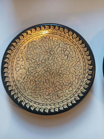 2x Thaise Wandbordjes, Goudbeschilderd, 17.5cm beschikbaar voor biedingen