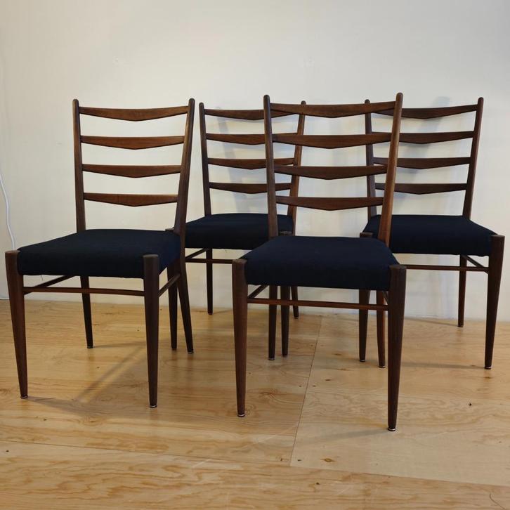Vintage Pastoe Cees Braakman SB09 eetkamer stoelen, Huis en Inrichting, Stoelen, Gebruikt, Vier, Hout, Stof, Bruin, Ophalen