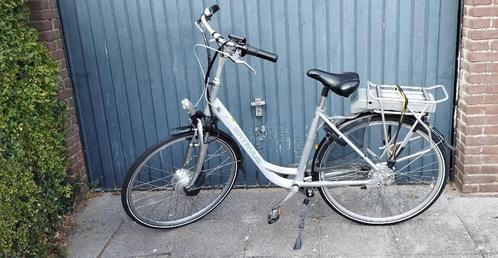 Net Batavus Genova E-go 7, Prima accu, Maat D48, Fietsen en Brommers, Elektrische fietsen, Zo goed als nieuw, Batavus, 47 tot 51 cm