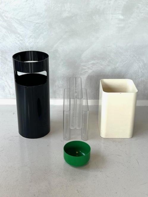 Kartell lectuurbak paraplubak prullenbak schaal Stoppino, Huis en Inrichting, Woonaccessoires | Krantenbakken en Lectuurbakken
