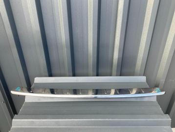 Achterbumper Lijst Peugeot 2008 9837466077 19-25 Chrome Sier beschikbaar voor biedingen