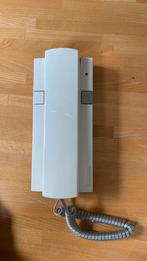 Comelit 2638 intercom, Huis en Inrichting, Deurbellen, Ophalen of Verzenden, Terugspreekfunctie, Gebruikt, Bedraad