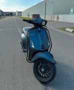 Vespa sprint 80cc 1200 vandaag!, Ophalen, Zo goed als nieuw