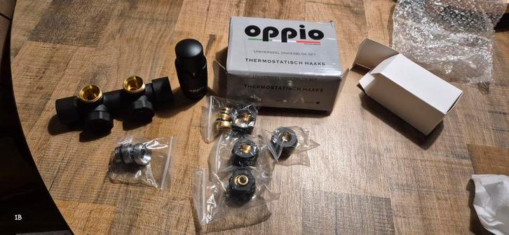 Thermostatisch Onderblok Zwart - Nieuw!, Doe-het-zelf en Verbouw, Thermostaten, Nieuw, Ophalen of Verzenden