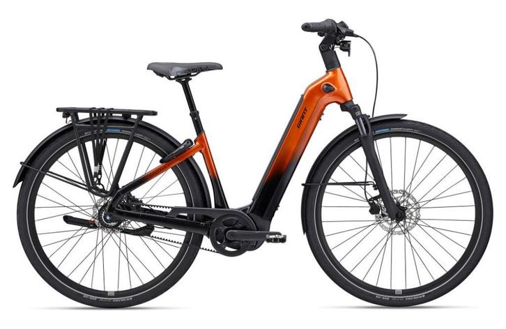 Demo Giant Anytour E+ 5 Amber Glow, Fietsen en Brommers, Fietsen | Heren | Herenfietsen, Zo goed als nieuw, Giant, 57 tot 61 cm