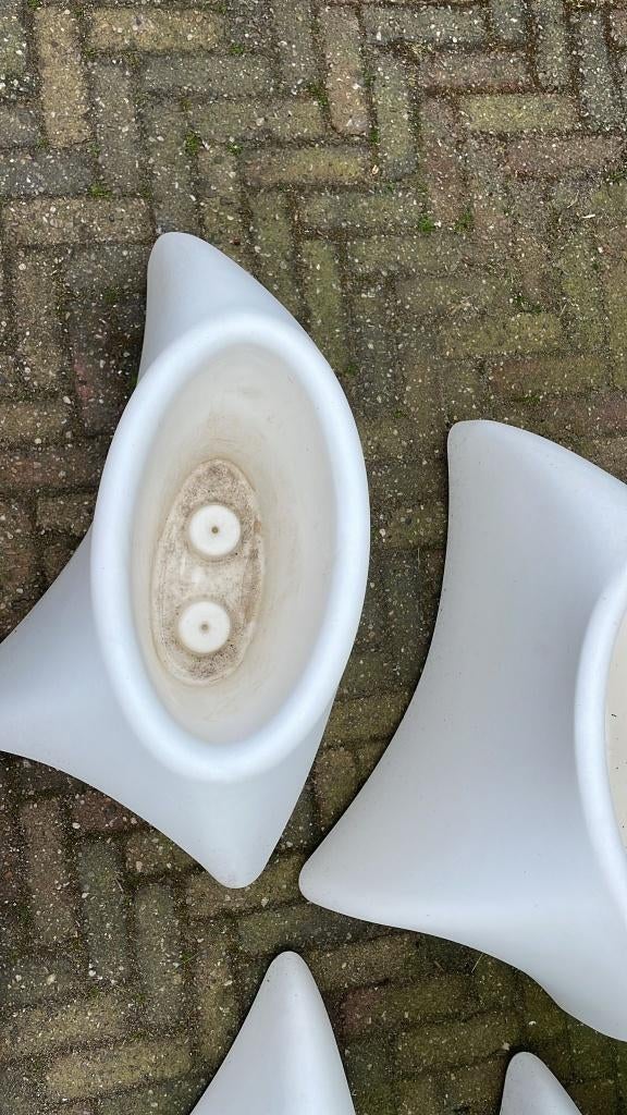 Bloempot, Ophalen, Kunststof, Zo goed als nieuw, Balkon