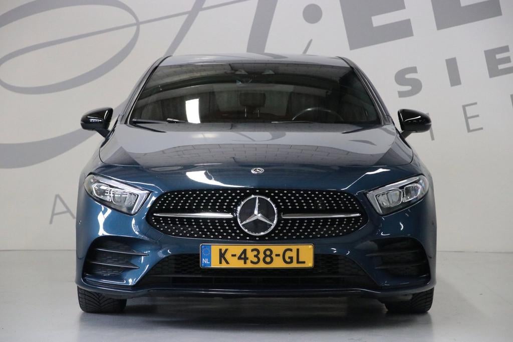 Mercedes-Benz A-klasse 180/ AMG-pakket/ Nightpakket/ Sfeerve, Auto's, 136 pk, Gebruikt, 4 cilinders, Blauw