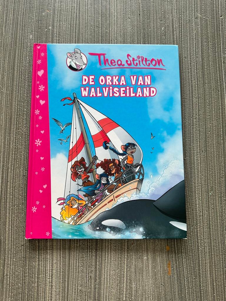 Thea Stilton - De Orka van Walviseiland, Boeken, Ophalen of Verzenden, Gelezen, Fictie algemeen