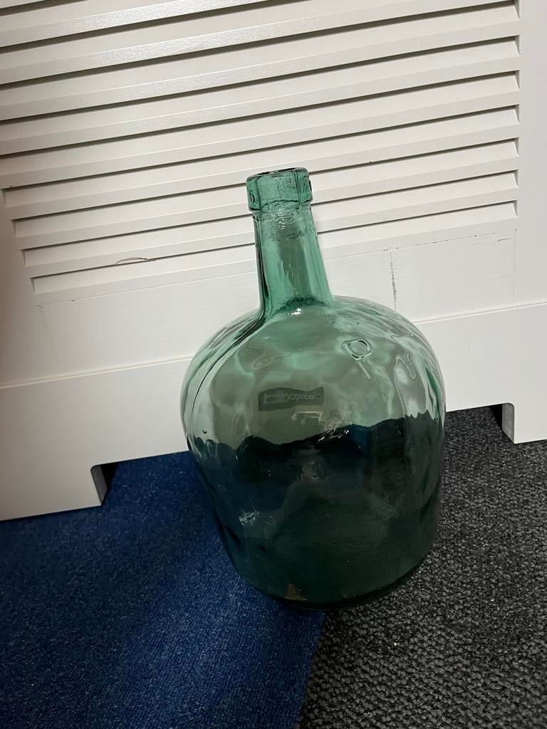 Groene fles / vaas, Ophalen