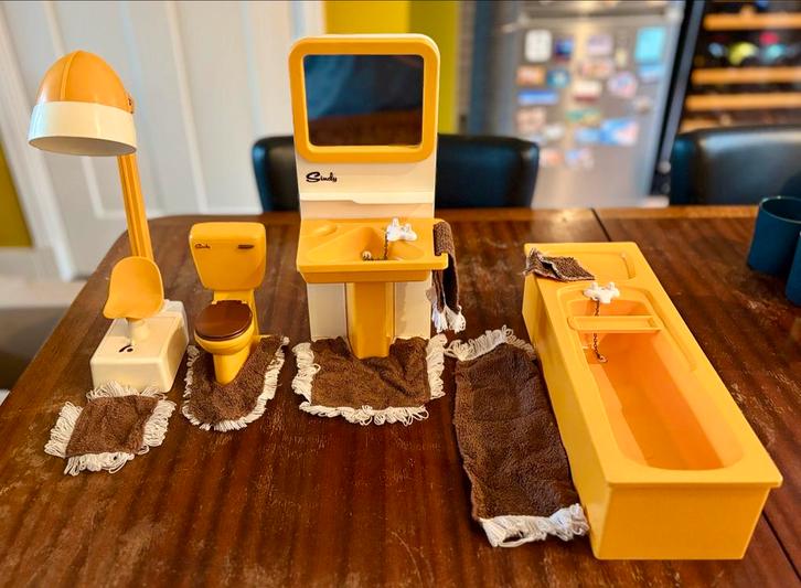 Vintage Sindy Poppenhuis Badkamer Set - Jaren '70, Kinderen en Baby's, Speelgoed | Poppenhuizen, Gebruikt, Toebehoren, Ophalen of Verzenden