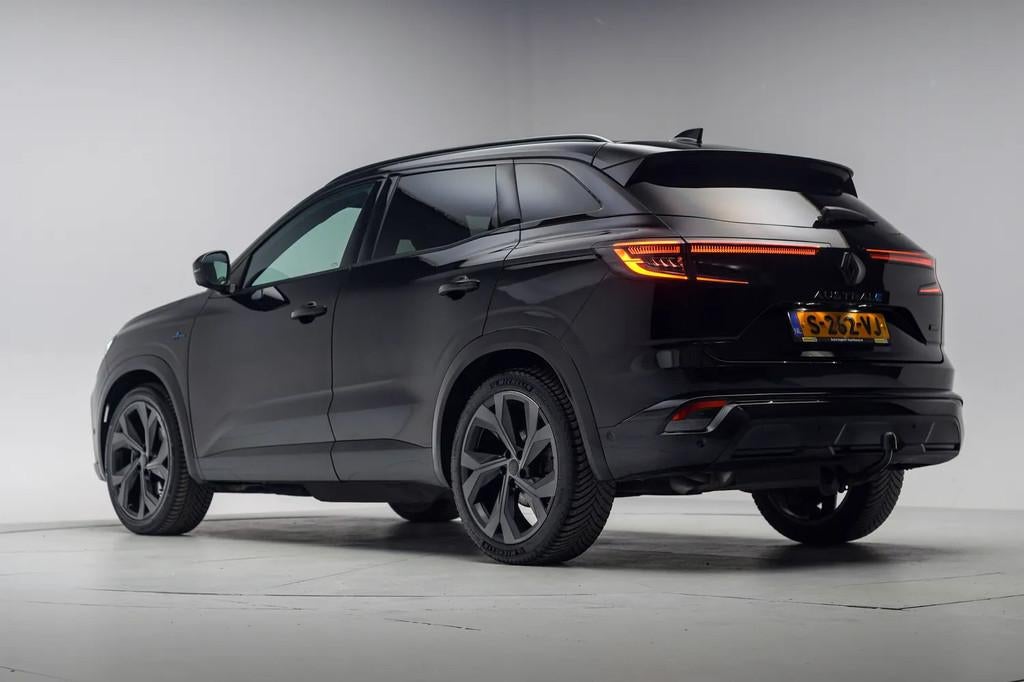 Renault Austral 1.2 E-Tech 200 Full Hybrid Iconic esprit Alp, Auto's, Renault, Automaat, Gebruikt, 1199 cc, Zwart