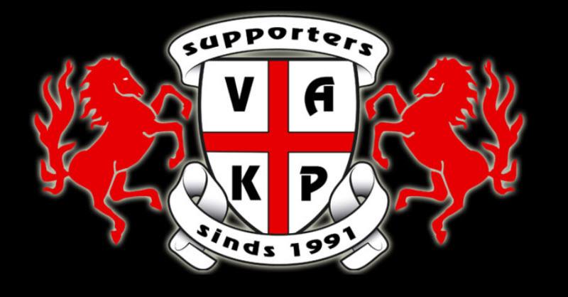 Gezocht: seizoenskaart vak p, Tickets en Kaartjes, Sport | Voetbal, Seizoenskaart, Eén persoon, Augustus
