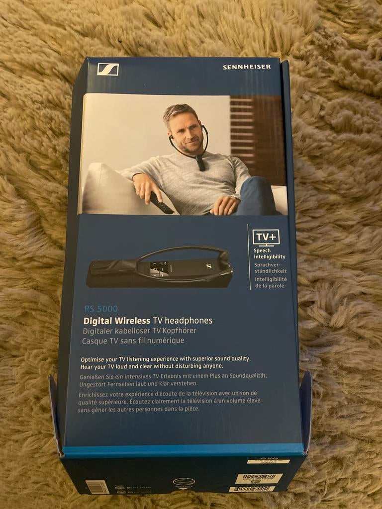 Sennheiser RS5000 draadloze TV hoofdtelefoon(nieuw in doos), Sennheiser, Nieuw, Ophalen of Verzenden, Over oor (circumaural)