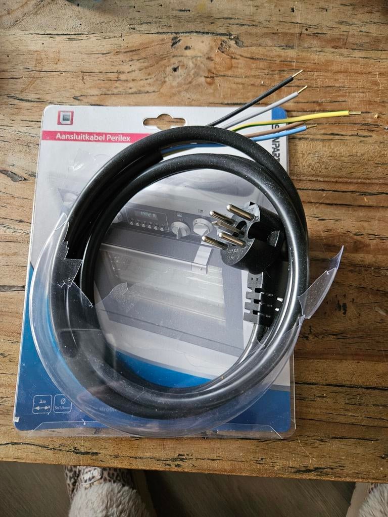 Perilex aansluitkabel 2m, 5x1.5mm², Doe-het-zelf en Verbouw, Elektra en Kabels, Nieuw, Kabel of Snoer, Ophalen of Verzenden