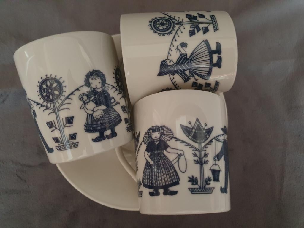 Kop en schotel Vintage Klederdracht, Ophalen of Verzenden