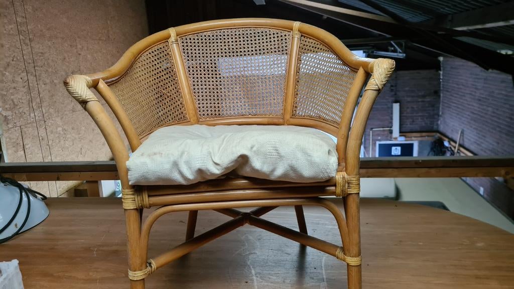 Brocante rotan stoel, Ophalen
