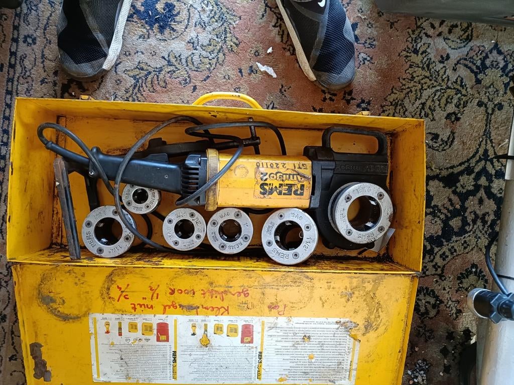 REMS Elektrische Draadtapper met Beugel en Diverse Maten, Doe-het-zelf en Verbouw, Gereedschap | Overige machines, Ophalen of Verzenden