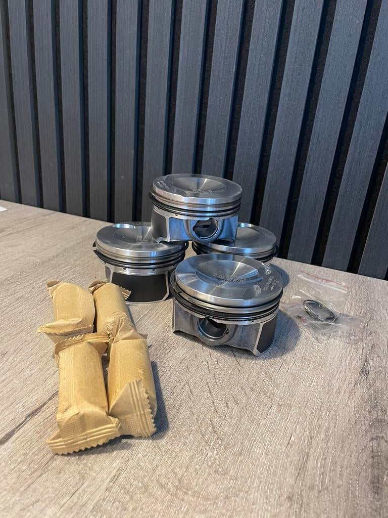 Set nieuwe zuigers 2.0 TSI TFSI, Ophalen of Verzenden, Nieuw