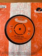 De Limbra Zusjes - Twee Dorpjes Verder single, Gebruikt, 7 inch, Single, Ophalen of Verzenden