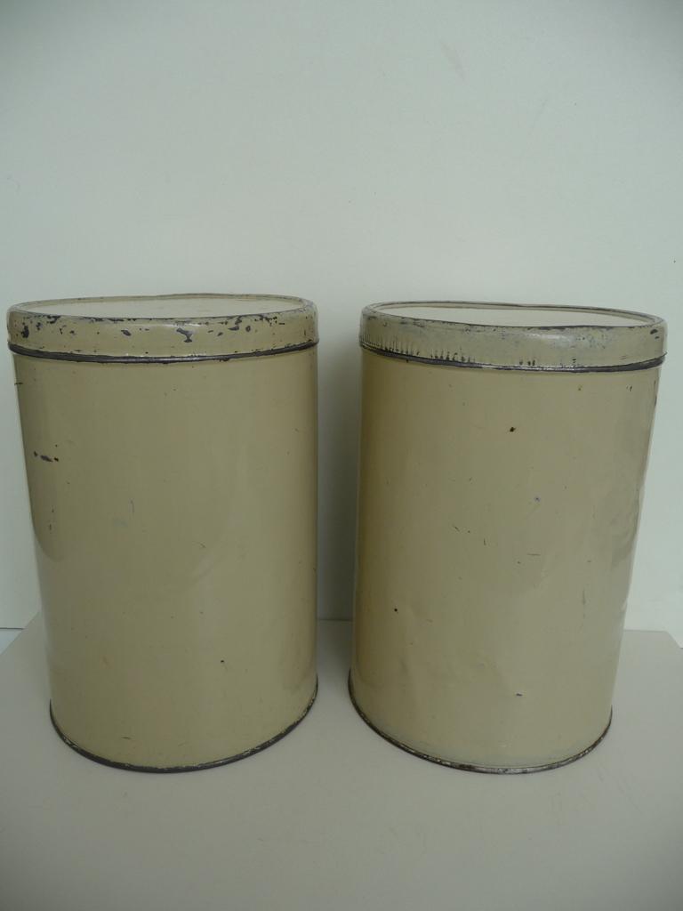 BEVRIJDINGS BLIK 1945 uit de Tweede Wereldoorlog, 2 stuks, Verzamelen, Ophalen of Verzenden, Gebruikt, Overige, Overige merken