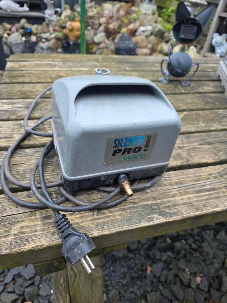 Velda  luchtpomp, Ophalen of Verzenden, Gebruikt, Vijverpomp