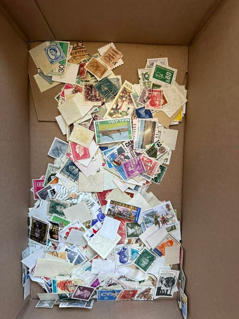 Doos 2600 buitenland, Verzenden, Buitenland