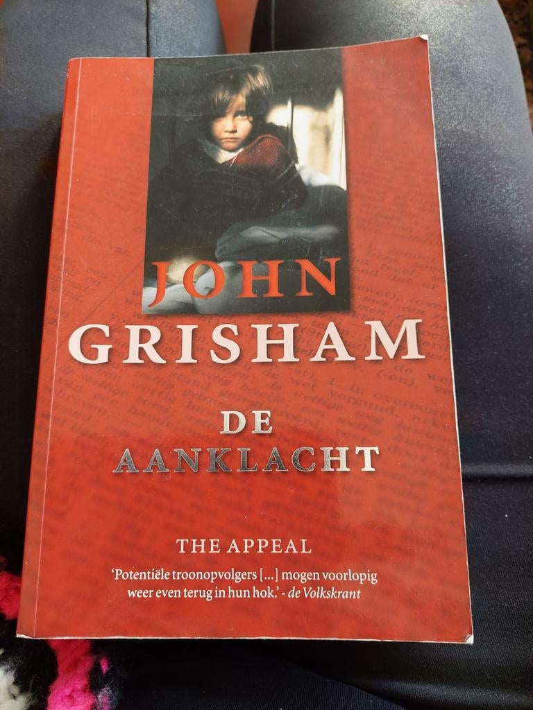 4x John Grisham in een koop 5 euro, Boeken, Ophalen, Gelezen