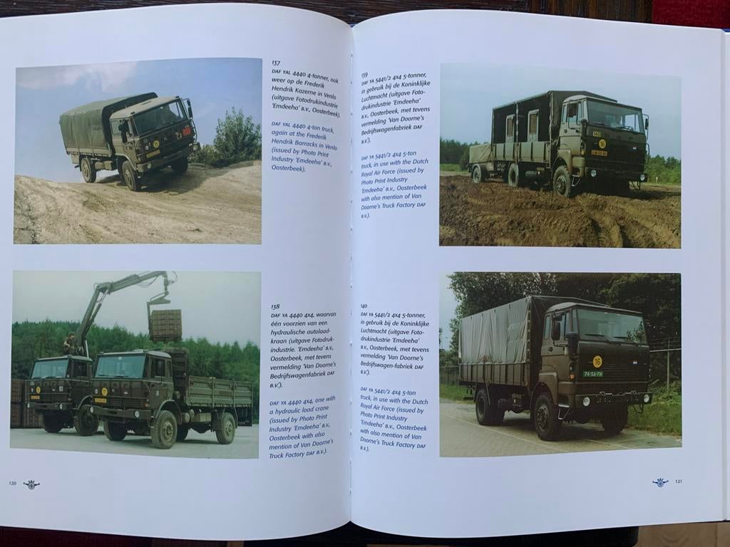 DAF boek over de geschiedenis van DAF, Boeken, Ophalen of Verzenden, Zo goed als nieuw