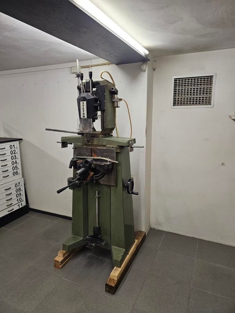 Steton kettingfreesmachine 380V - freesmachine, Ophalen, Steton scm casadei martin panhans freesmachine, Gebruikt, Steton scm casadei martin panhans freesmachine