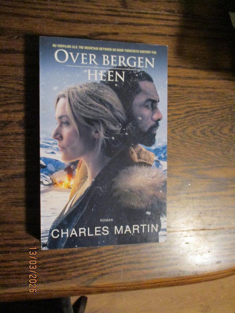 over bergen heen Charles Martin 9789029727174 #, Ophalen of Verzenden, Gelezen