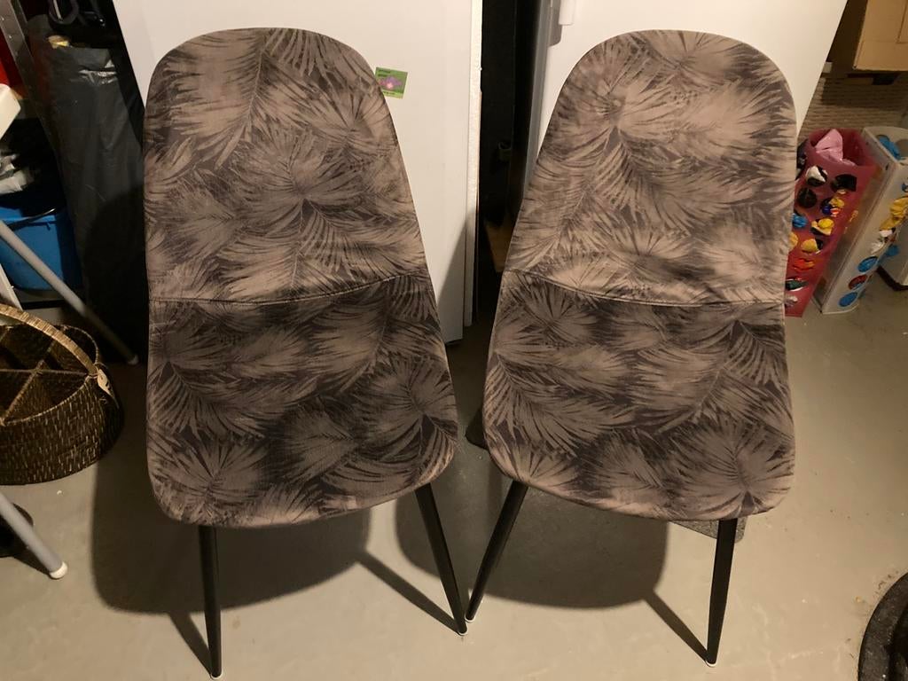 2 mooie stoeltjes, Huis en Inrichting, Ophalen, Zo goed als nieuw, Stof, Twee