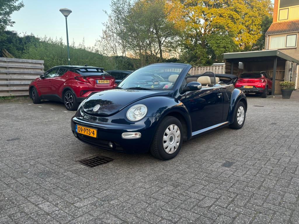 Volkswagen Beetle  Nieuwe cabrio kap!, Voorwielaandrijving, 74 pk, 4 cilinders, Leder