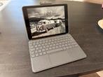 iPad 8e generatie met Logitech toetsenbord, Computers en Software, Apple iPads, Gebruikt, 32 GB, Apple iPad, Grijs