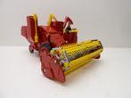 Massey Ferguson Combine  '' Corgi Toys '', Ophalen of Verzenden, Nieuw, Tractor of Landbouw