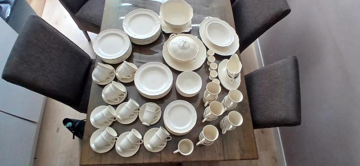 Wedgwood Queens Plain servies, Antiek en Kunst, Antiek | Servies compleet, Ophalen