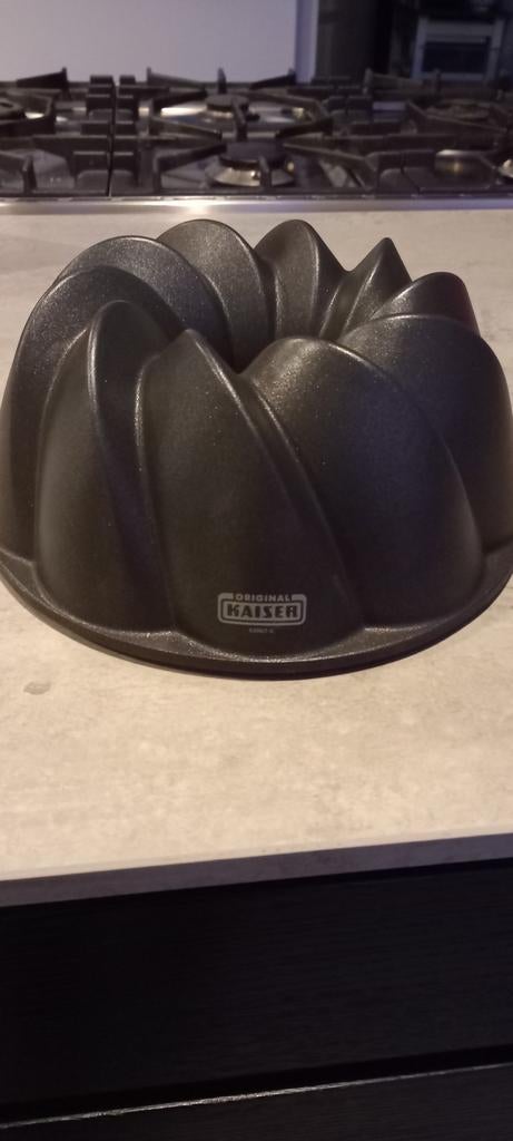Keramische bakvorm Kaiser. Doorsnee 24 cm, Ophalen of Verzenden, Nieuw, Taarten, Bakvorm