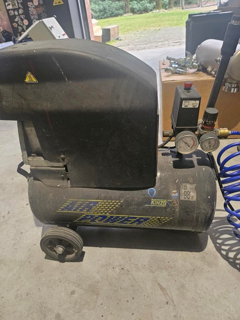 Hobby compressor, 100 liter of meer, Ophalen of Verzenden, Minder dan 200 liter/min