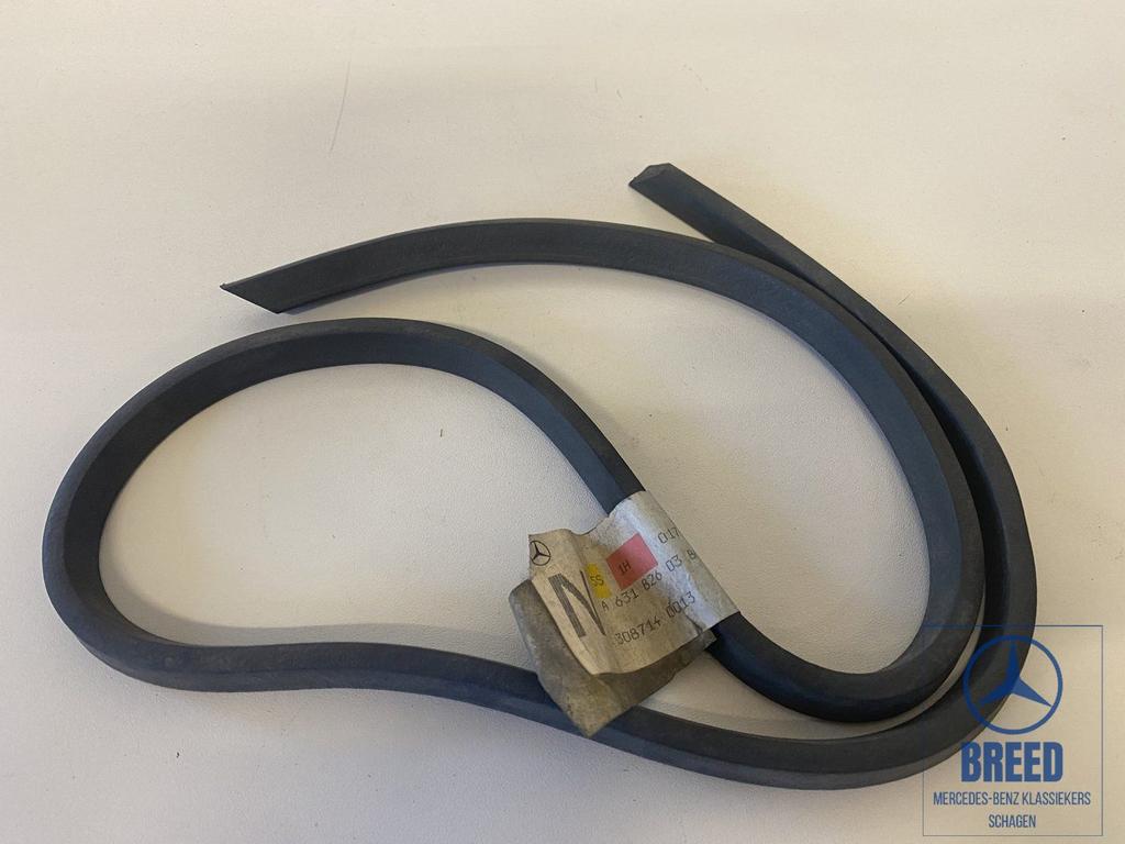 NOS afdichting mistlampglas voor Mercedes-Benz W631 MB100, -, Nieuw, Ophalen of Verzenden, -