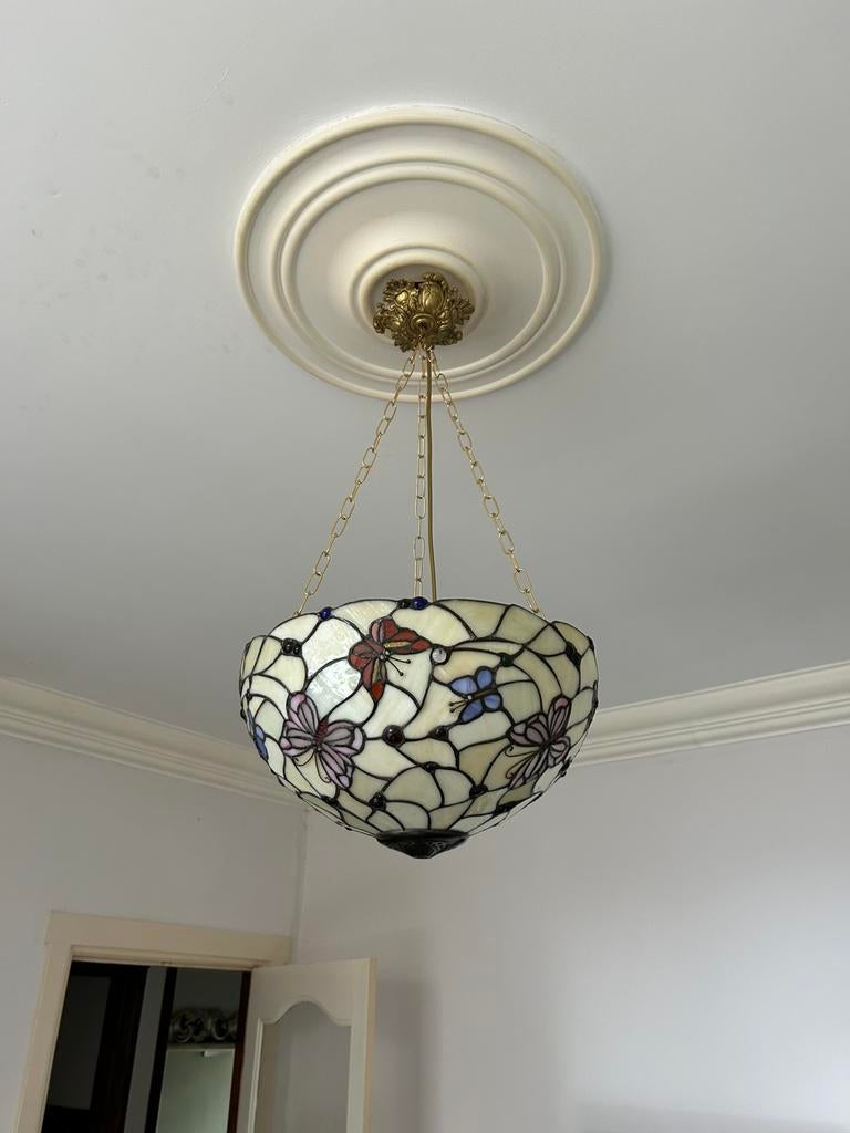 Tiffany hanglamp met vlinders, Ophalen, Gebruikt, 25 tot 50 cm, Wit