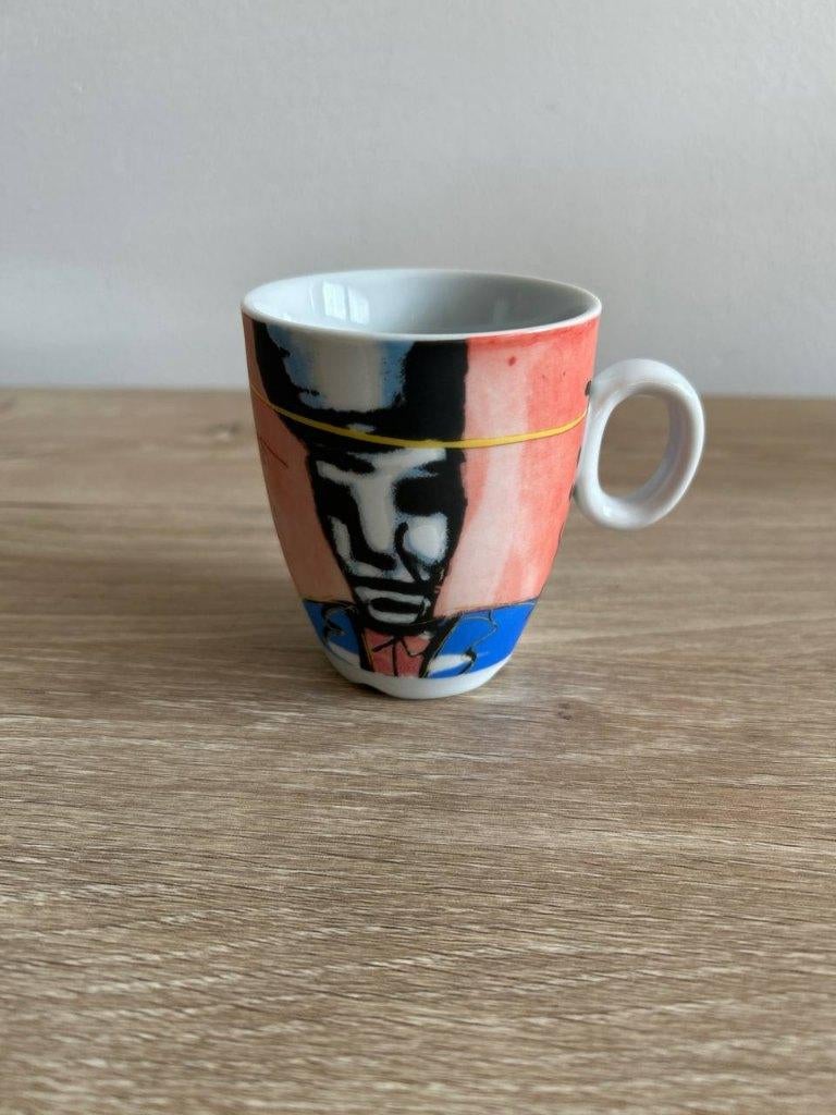 Mok Herman Brood 1, Gebruikt, Keramiek, Ophalen of Verzenden, Overige stijlen